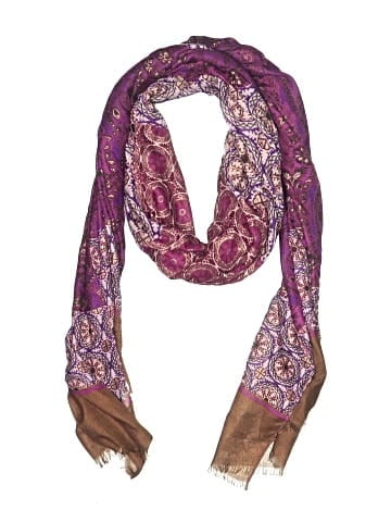 Echo Scarf (view 1)