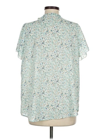 Hailey & Co. Short Sleeve Blouse (view 2)