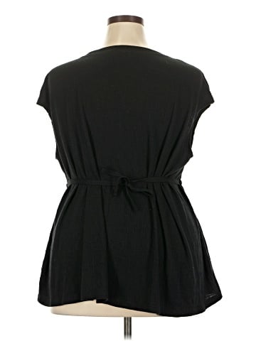 Max Studio Short Sleeve Top (view 2)