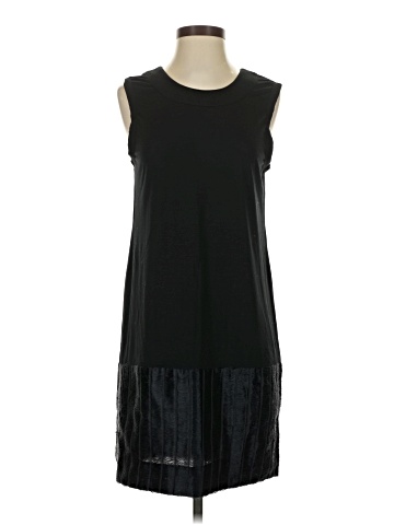 Vera Wang Casual Dress (view 1)