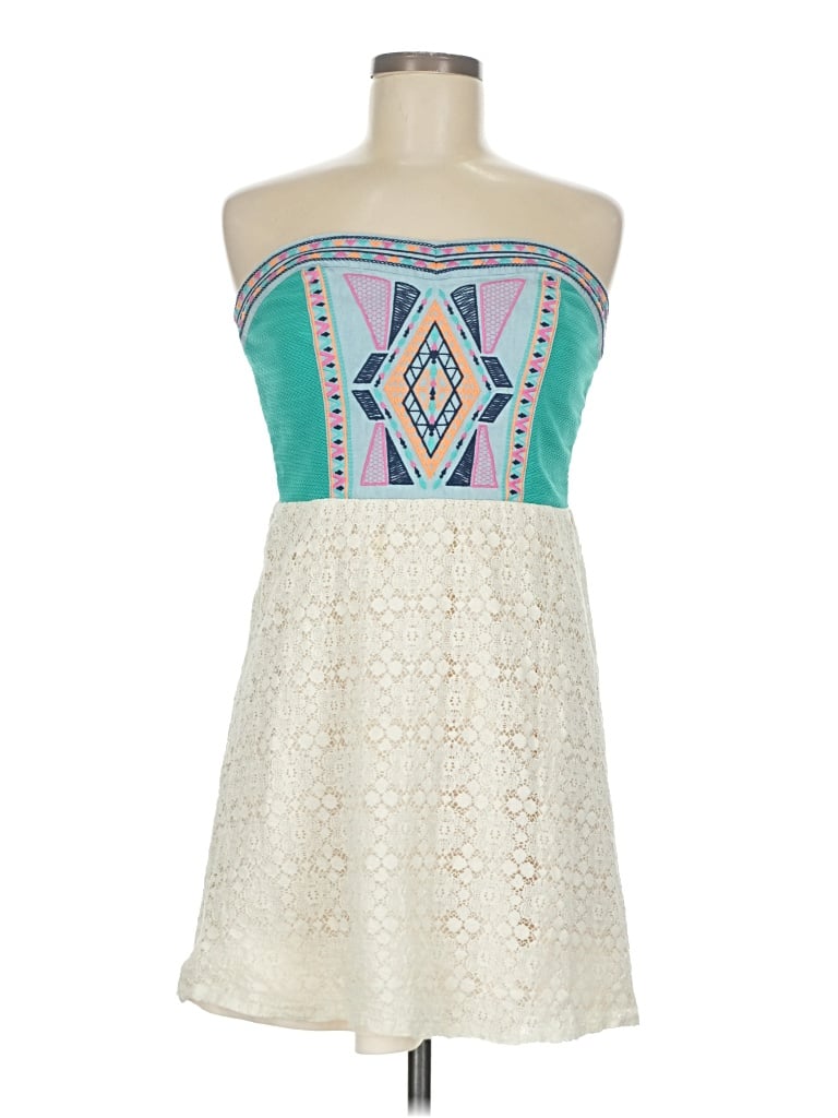 Pre-owned Flying Tomato Casual Dress In White