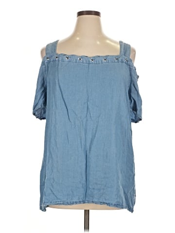 Appraisal Short Sleeve Top (view 1)