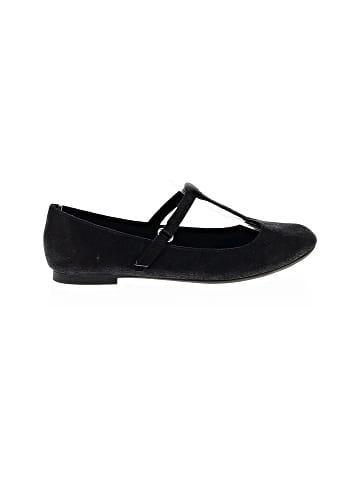 Zoe & Zac Flats (view 1)
