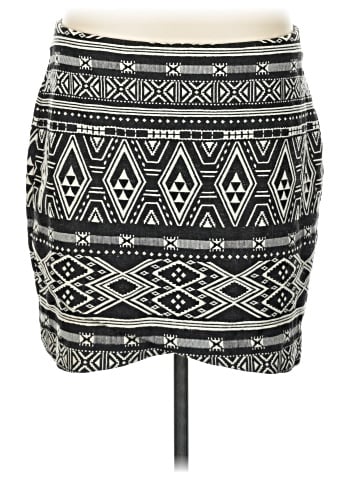 H&M Casual Skirt (view 1)