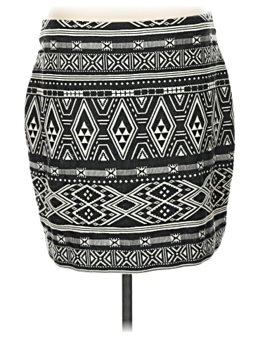 H&M Casual Skirt (view 2)