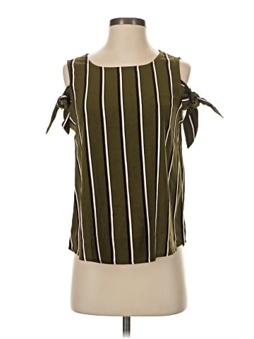 E&M Collection Sleeveless Blouse (view 1)