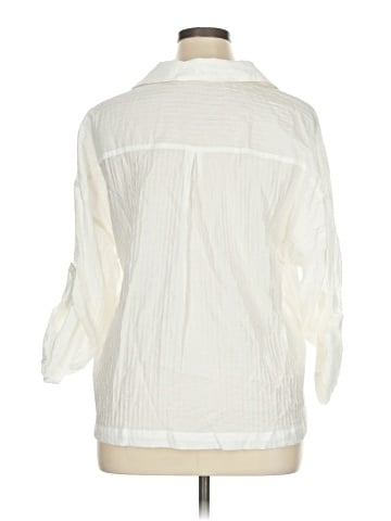 Max Studio 3/4 Sleeve Button-Down Shirt (view 2)