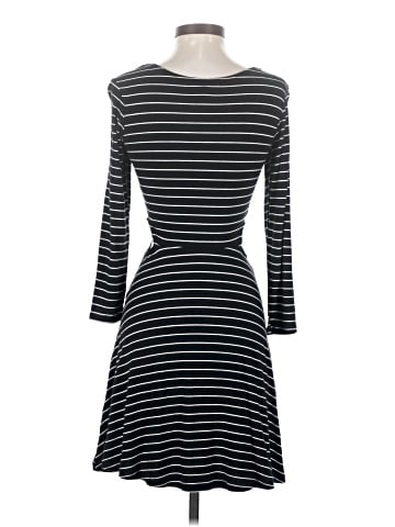 American Eagle Outfitters Casual Dress (view 2)
