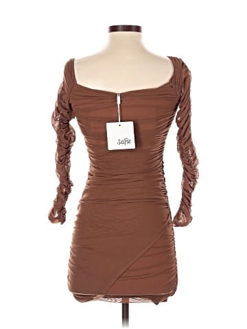 Selfie Leslie Cocktail Dress (view 2)