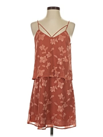 19 Cooper Casual Dress (view 1)