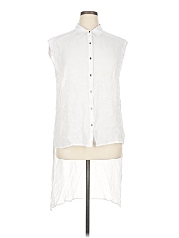 VERTIGO Sleeveless Blouse (view 1)