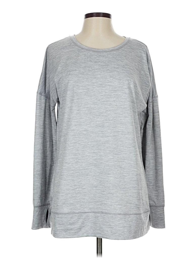 Pre-owned Xersion Sweatshirt In Gray