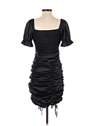 Le Lis Cocktail Dress (view 2)