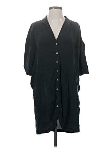 BCBGMAXAZRIA 3/4 Sleeve Silk Top (view 1)