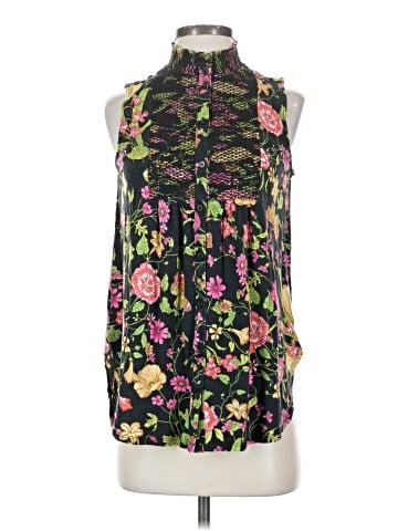 Akemi + Kin Sleeveless Blouse (view 1)