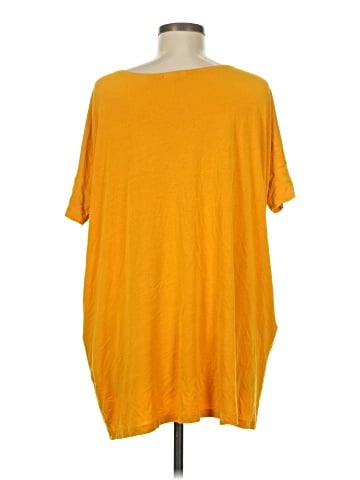 Buru Short Sleeve T-Shirt (view 2)