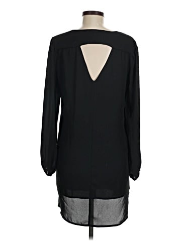 Saks Fifth Avenue Casual Dress (view 2)