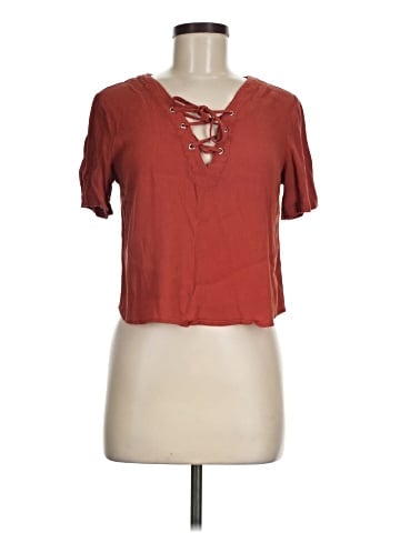 Sans Souci Short Sleeve Blouse (view 1)