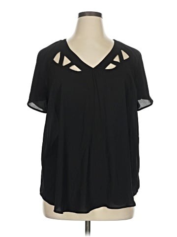 Torrid Short Sleeve Blouse (view 1)