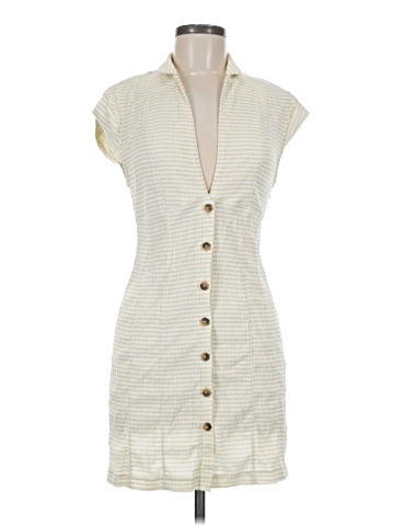 Urban Outfitters Casual Dress (view 1)