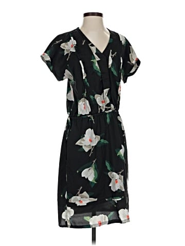 Banana Republic Casual Dress (view 1)