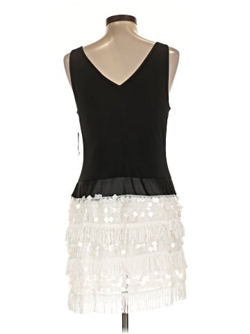 Robbie Bee Sleeveless Top (view 2)