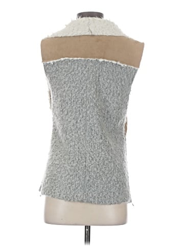 Saturday Sunday Faux Fur Vest (view 2)