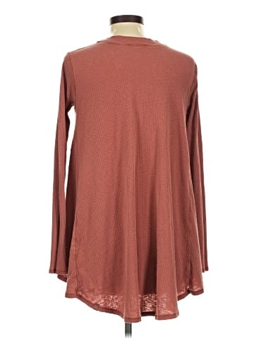 Lululemon Athletica Long Sleeve Top (view 2)