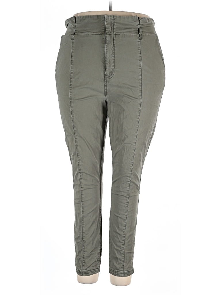 Pre-owned Ashley Stewart Casual Pants In Green