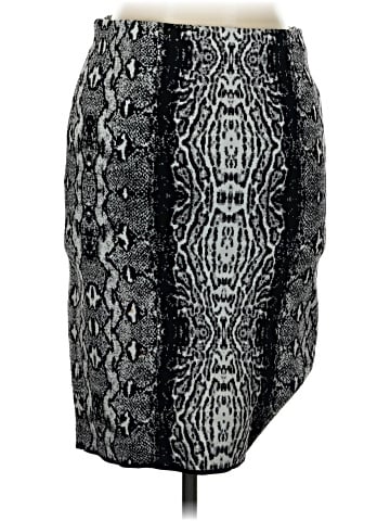 PaperWhite Casual Skirt (view 1)