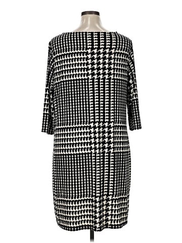 Daisy Fuentes Casual Dress (view 2)