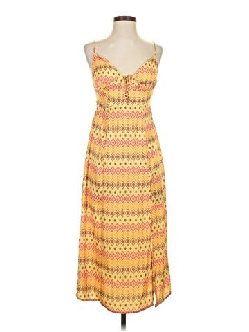 Urban Outfitters Casual Dress (view 1)