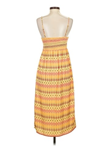 Urban Outfitters Casual Dress (view 2)