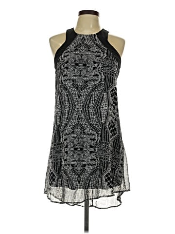 Love 21 Cocktail Dress (view 1)
