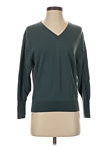 Uniqlo Pullover Sweater (view 1)