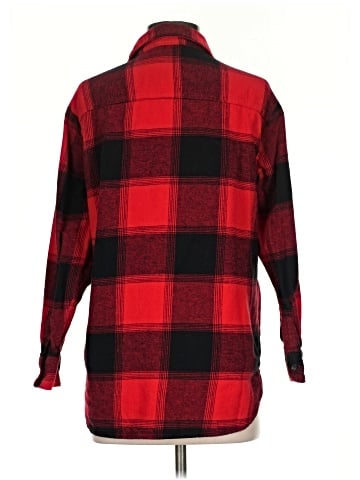 Old Navy - Maternity Long Sleeve Button-Down Shirt (view 2)