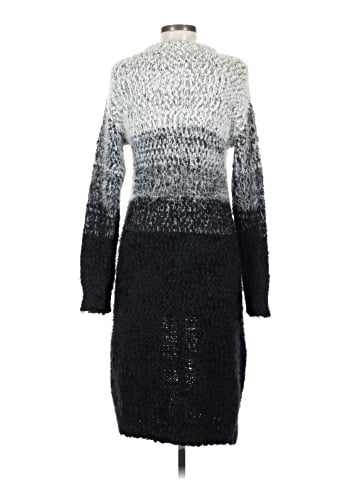 Escio Cardigan (view 2)