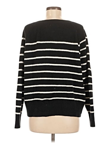 Old Navy Pullover Sweater (view 2)