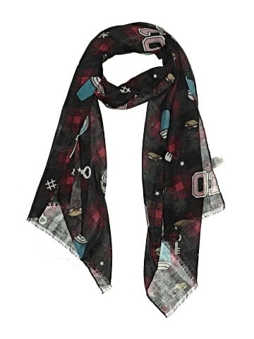 Claire's Scarf (view 1)