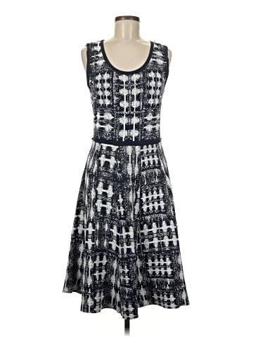 Carmen Marc Valvo Casual Dress (view 1)