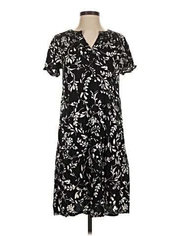 Croft & Barrow Casual Dress (view 1)