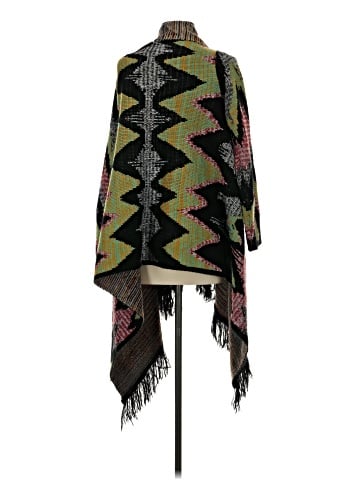 Mystree Poncho (view 2)