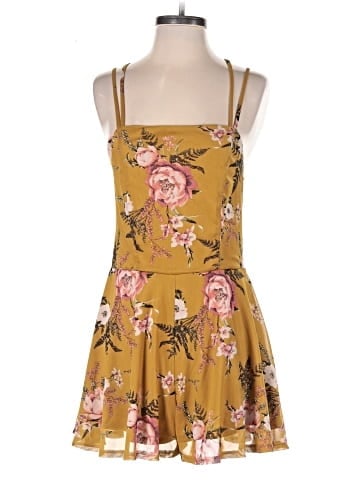 Xhilaration Casual Dress (view 1)