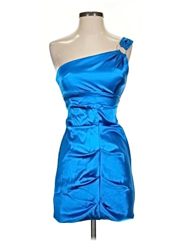 Blondie Nites Cocktail Dress (view 1)