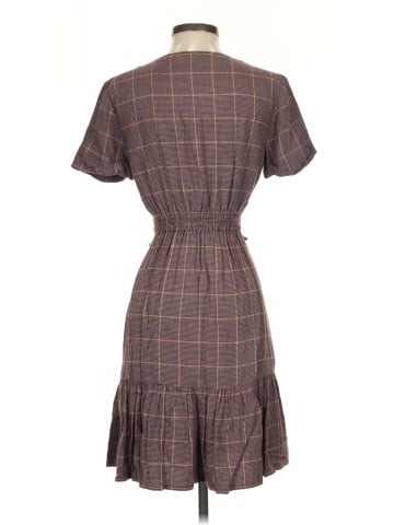 Gal Meets Glam Casual Dress (view 2)