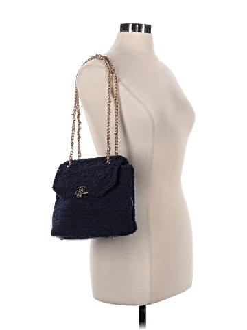 2 Chic Crossbody Bag (view 2)