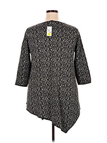 Chelsea & Theodore Casual Dress (view 2)