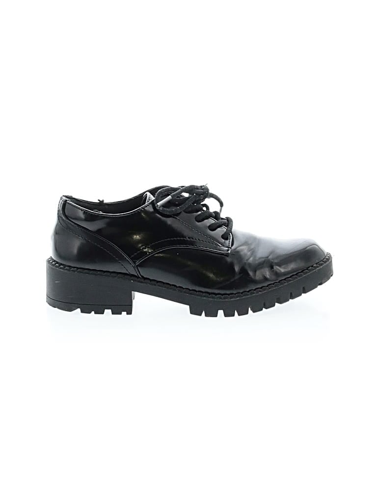 Pre-owned Primark Kids' Dress Shoes In Black