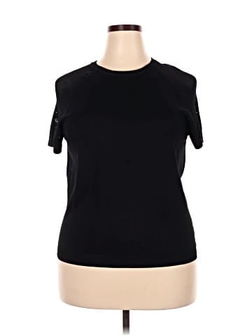 Noir Short Sleeve Turtleneck (view 1)