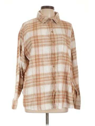 American Eagle Outfitters Long Sleeve Button-Down Shirt (view 1)